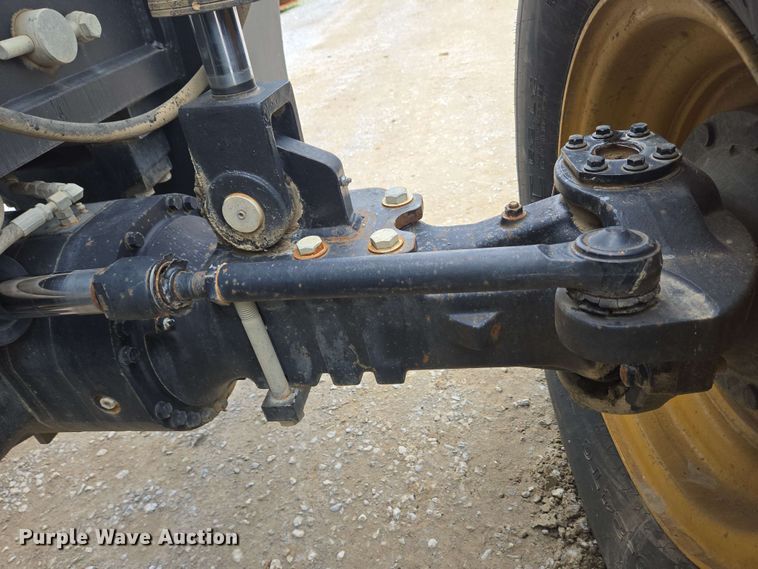 image for item EC4215 2007 Caterpillar TL1055 telehandler