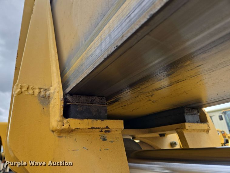 image for item EC4215 2007 Caterpillar TL1055 telehandler