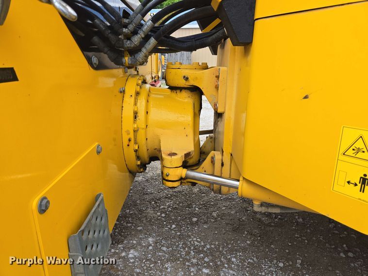 image for item EC4216 2019 Sakai SW884 double drum vibratory roller