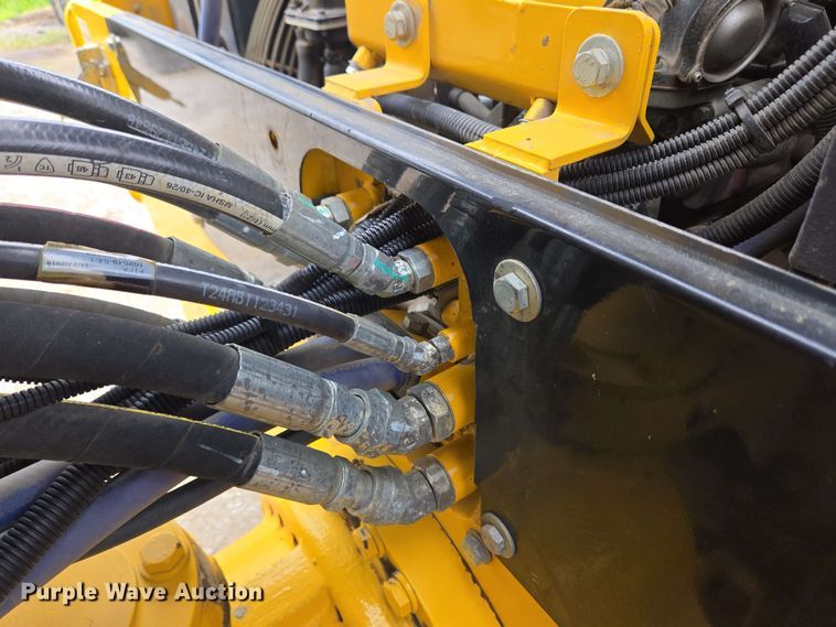 image for item EC4216 2019 Sakai SW884 double drum vibratory roller