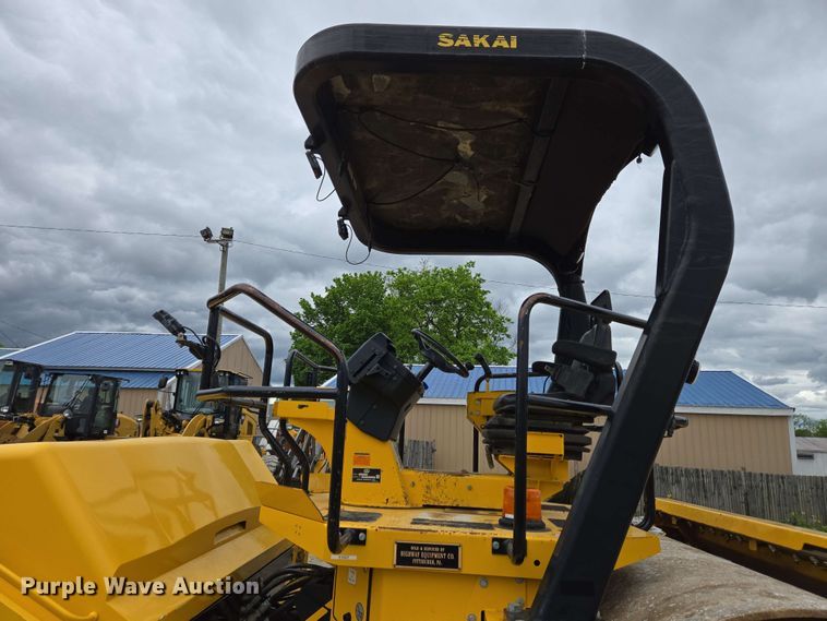 image for item EC4216 2019 Sakai SW884 double drum vibratory roller