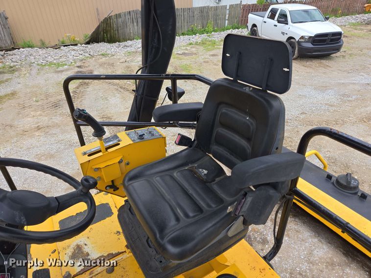 image for item EC4216 2019 Sakai SW884 double drum vibratory roller