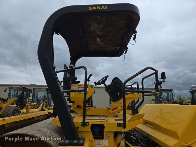 image for item EC4216 2019 Sakai SW884 double drum vibratory roller