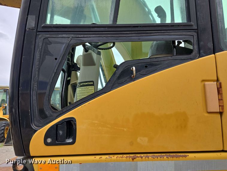 image for item EC4217 2007 Caterpillar M318C wheeled excavator