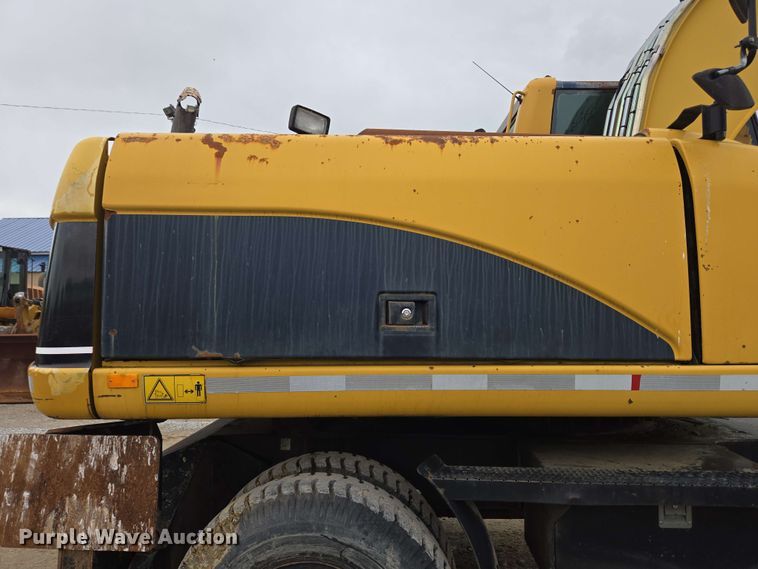 image for item EC4217 2007 Caterpillar M318C wheeled excavator