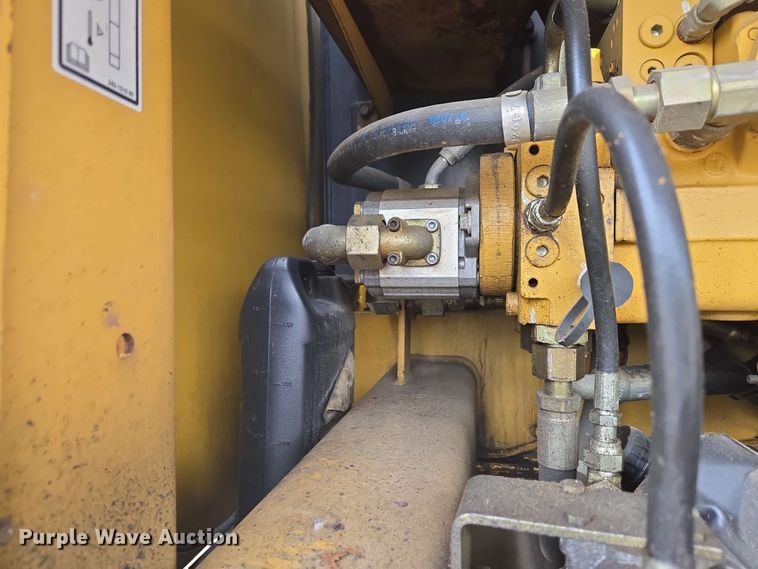 image for item EC4217 2007 Caterpillar M318C wheeled excavator