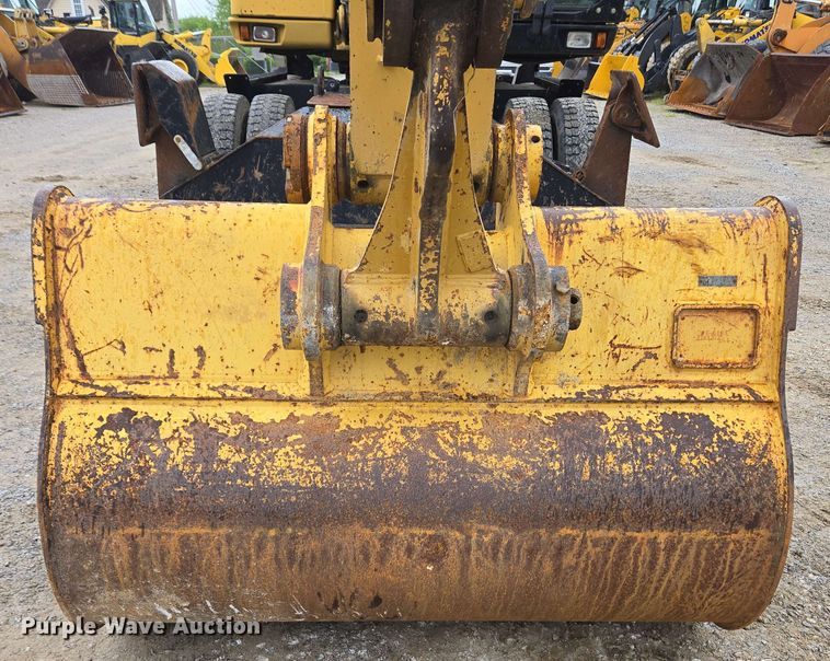 image for item EC4217 2007 Caterpillar M318C wheeled excavator