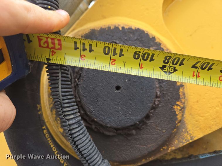 image for item EC4217 2007 Caterpillar M318C wheeled excavator