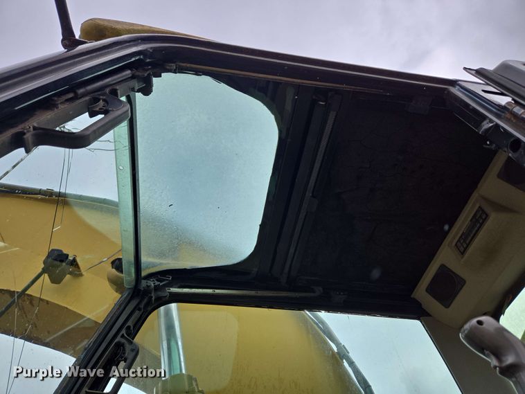 image for item EC4217 2007 Caterpillar M318C wheeled excavator