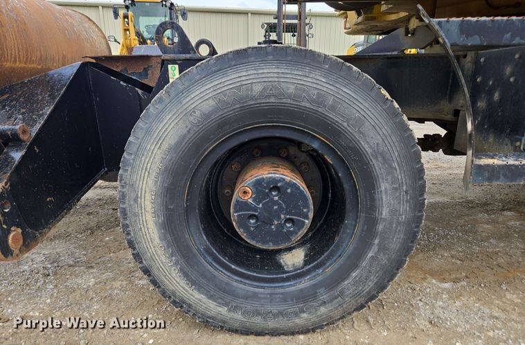 image for item EC4217 2007 Caterpillar M318C wheeled excavator