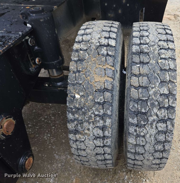 image for item EC4217 2007 Caterpillar M318C wheeled excavator