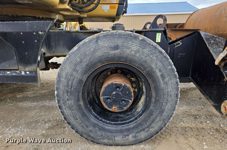 image for item EC4217 2007 Caterpillar M318C wheeled excavator