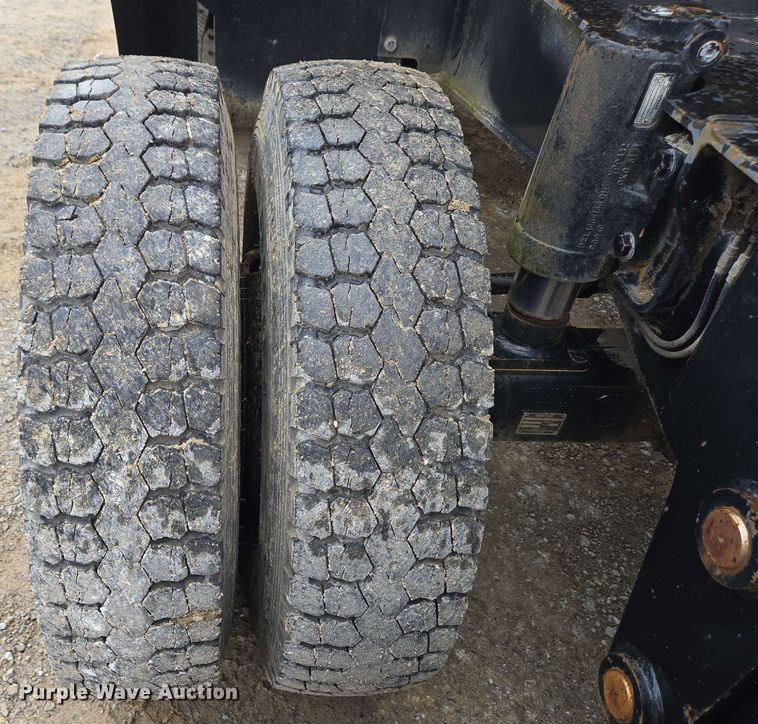 image for item EC4217 2007 Caterpillar M318C wheeled excavator