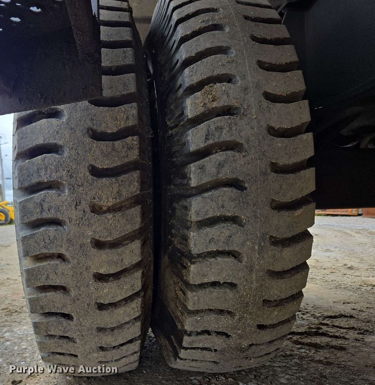 image for item EC4217 2007 Caterpillar M318C wheeled excavator