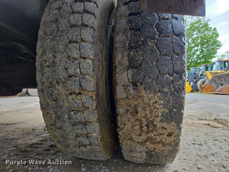 image for item EC4217 2007 Caterpillar M318C wheeled excavator