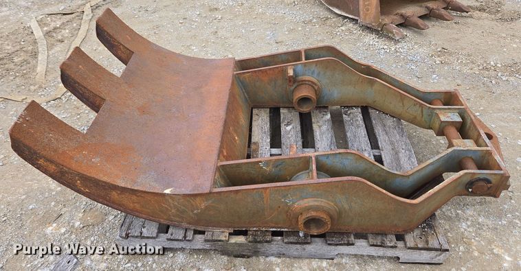 image for item EC4217 2007 Caterpillar M318C wheeled excavator