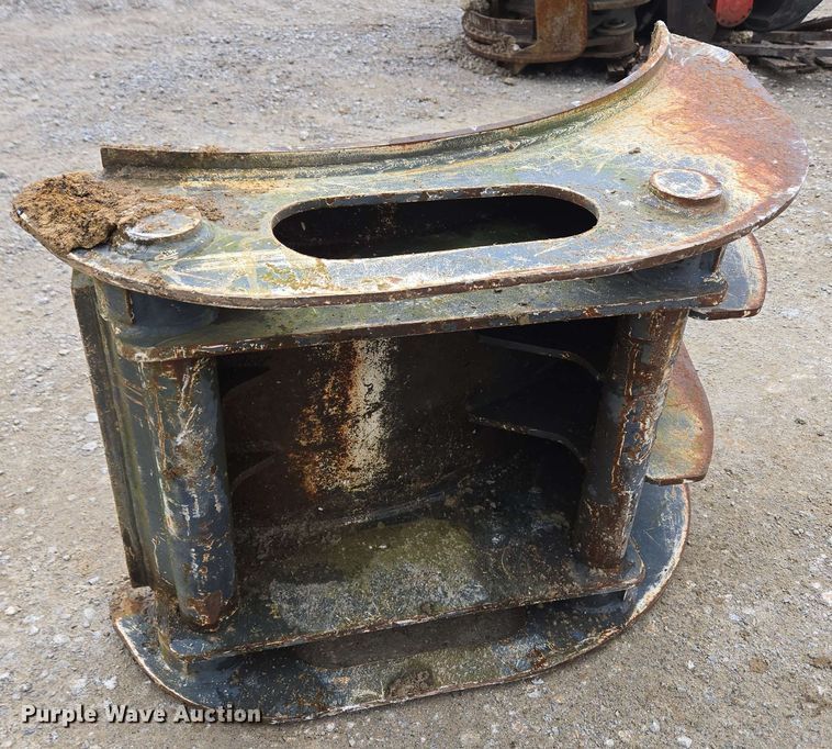 image for item EC4217 2007 Caterpillar M318C wheeled excavator