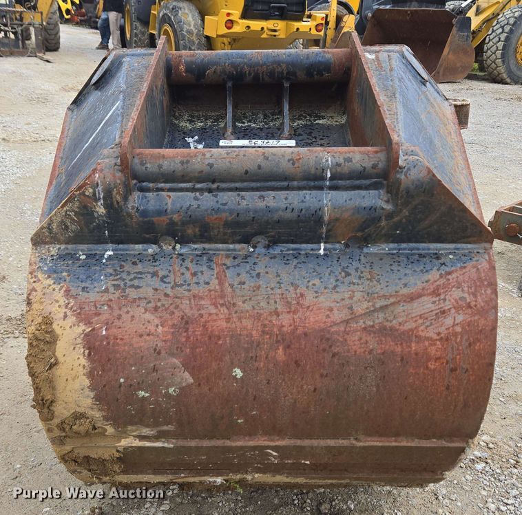 image for item EC4217 2007 Caterpillar M318C wheeled excavator