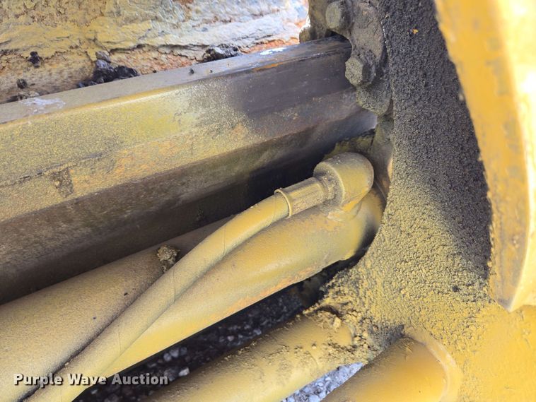 image for item EC4218 1997 Caterpillar 12H motor grader