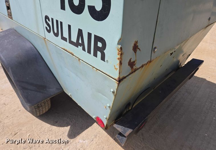 image for item EC4260 Sullair 185DPQJD air compressor