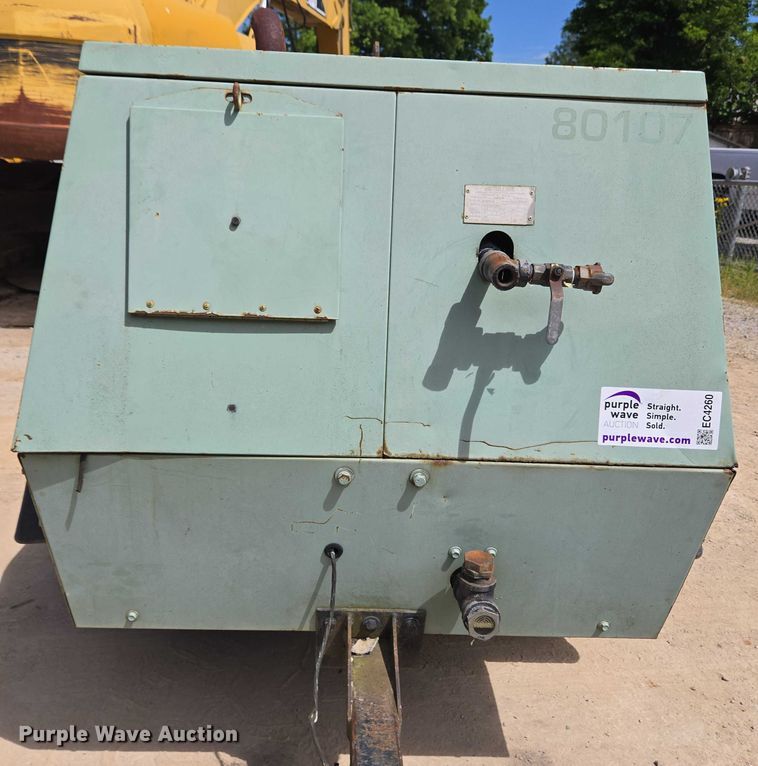 image for item EC4260 Sullair 185DPQJD air compressor