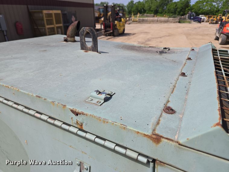 image for item EC4260 Sullair 185DPQJD air compressor