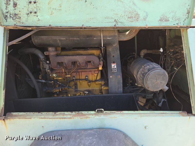 image for item EC4260 Sullair 185DPQJD air compressor