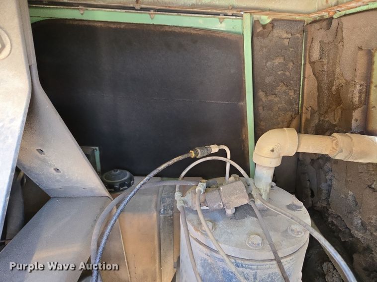 image for item EC4260 Sullair 185DPQJD air compressor