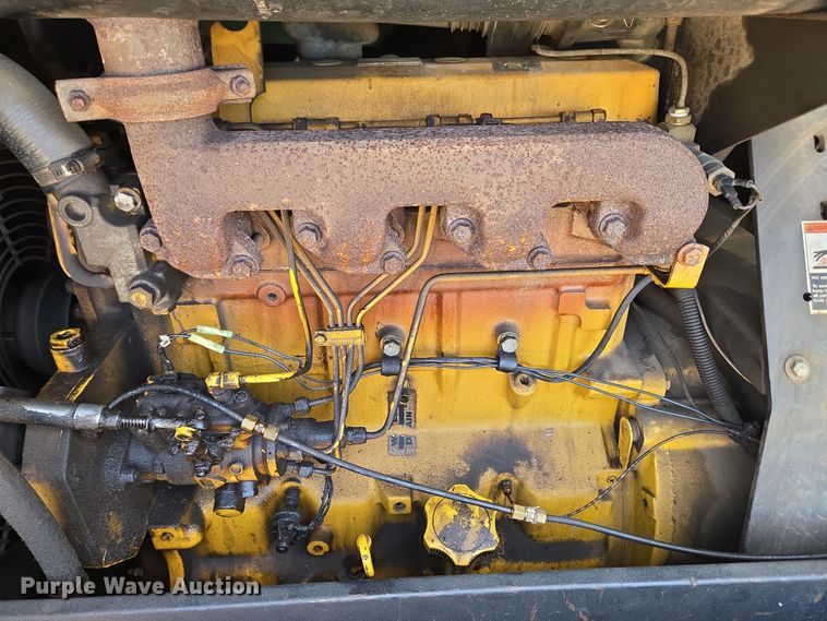 image for item EC4260 Sullair 185DPQJD air compressor