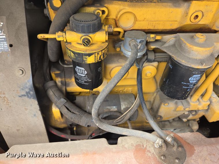 image for item EC4260 Sullair 185DPQJD air compressor