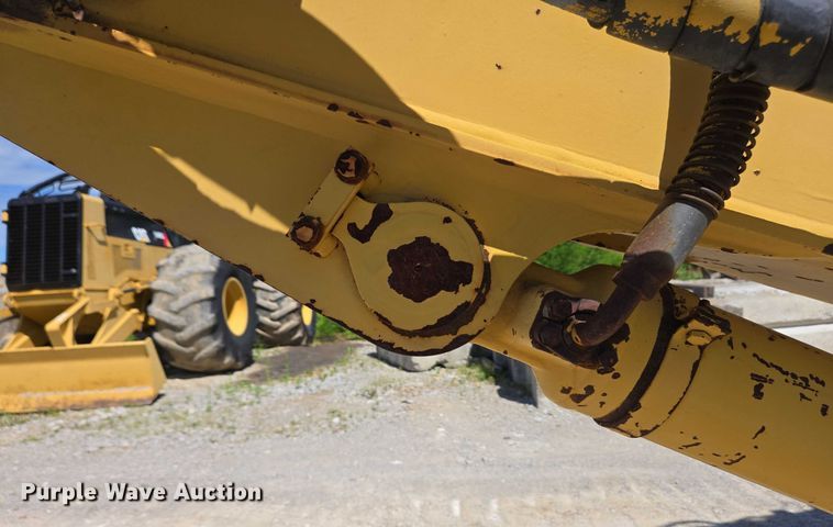 image for item EC4261 1996 Komatsu PC220LC excavator