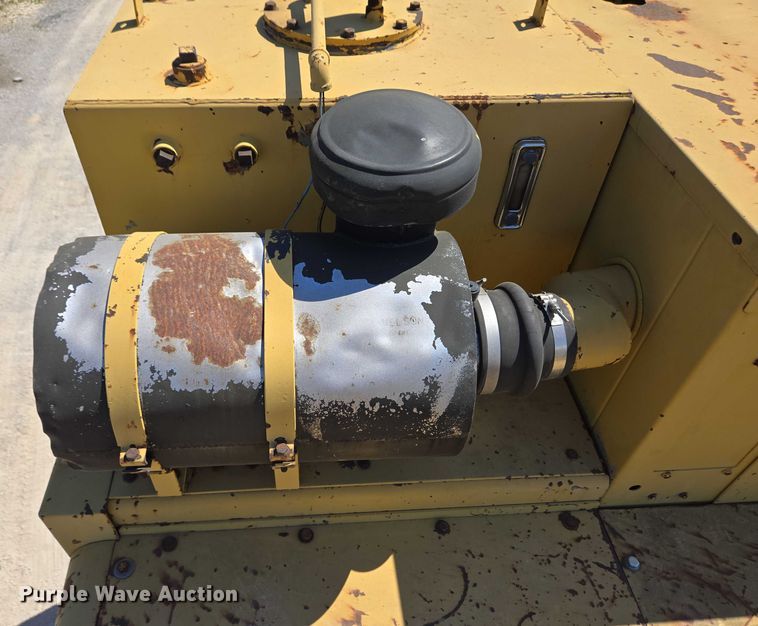 image for item EC4261 1996 Komatsu PC220LC excavator