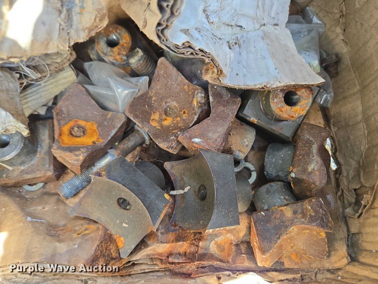 image for item EC4261 1996 Komatsu PC220LC excavator