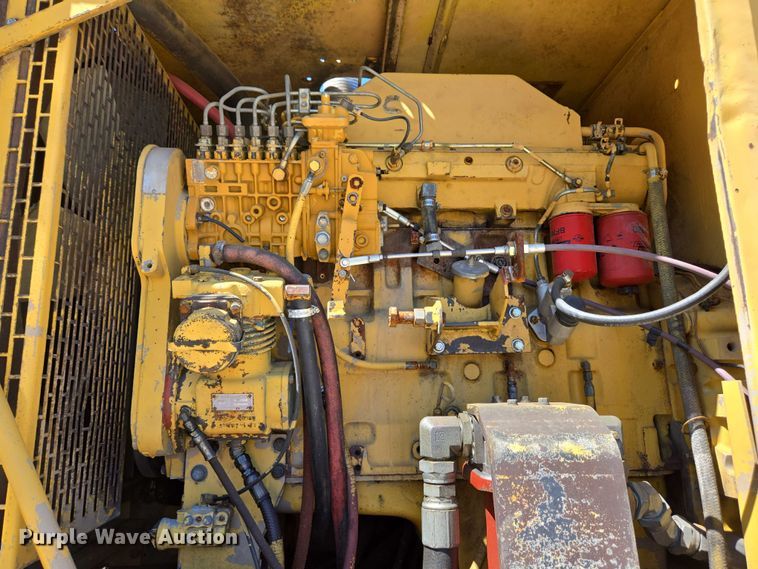 image for item EC4261 1996 Komatsu PC220LC excavator