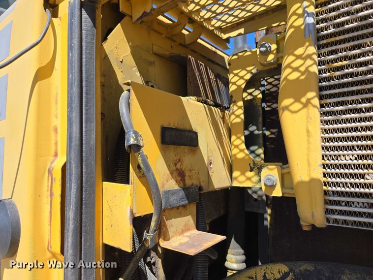 image for item EC4261 1996 Komatsu PC220LC excavator