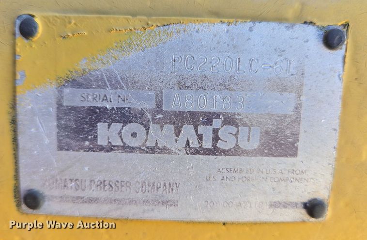 image for item EC4261 1996 Komatsu PC220LC excavator