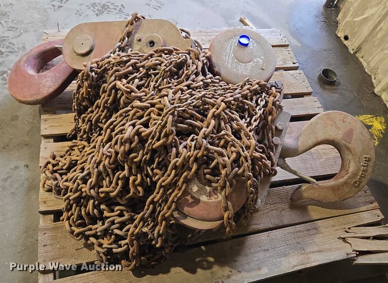 image for item EC4264 Chain hoist