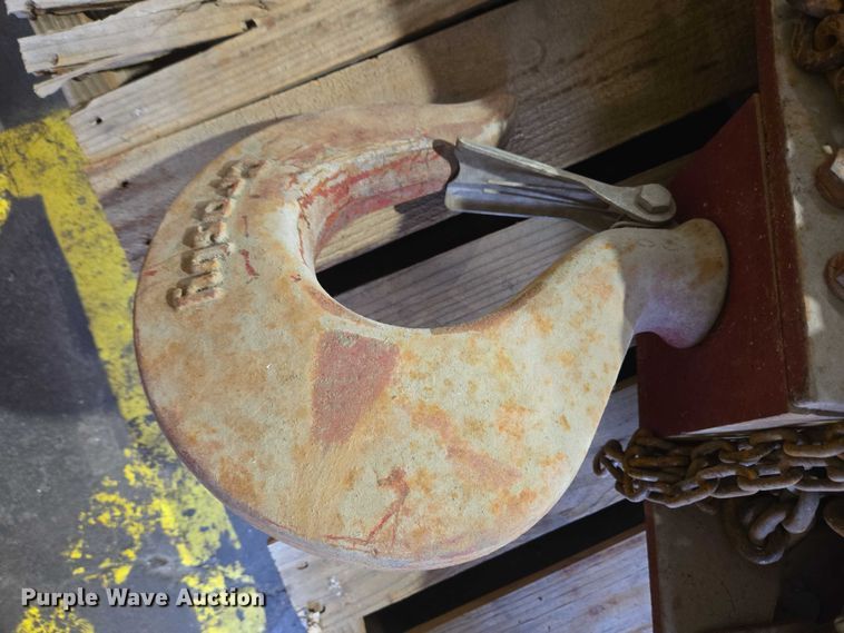 image for item EC4264 Chain hoist