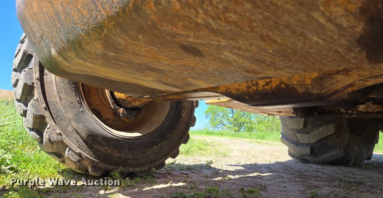 image for item ED1984 2001 Case 580 Super M backhoe