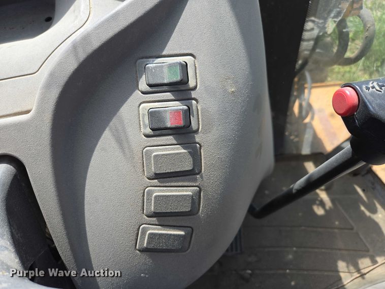 image for item ED1984 2001 Case 580 Super M backhoe