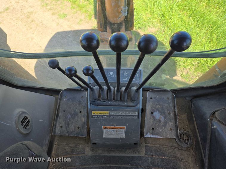 image for item ED1984 2001 Case 580 Super M backhoe