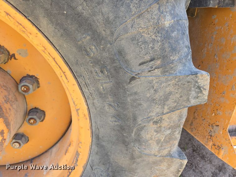 image for item ED1984 2001 Case 580 Super M backhoe