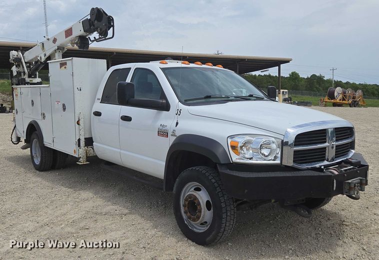 image for item ED1991 2010 Dodge Ram 5500 utility / service truck