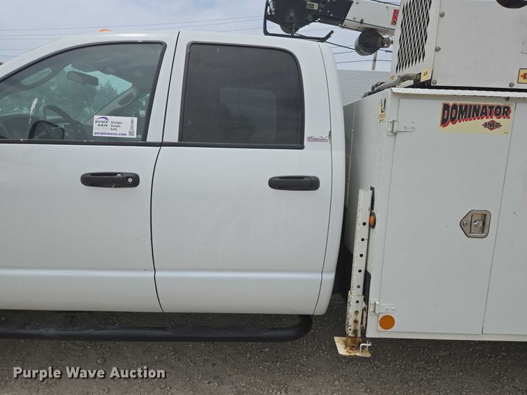 image for item ED1991 2010 Dodge Ram 5500 utility / service truck