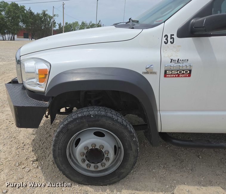 image for item ED1991 2010 Dodge Ram 5500 utility / service truck