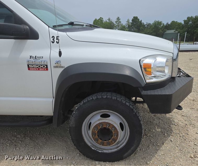 image for item ED1991 2010 Dodge Ram 5500 utility / service truck