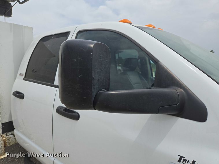 image for item ED1991 2010 Dodge Ram 5500 utility / service truck