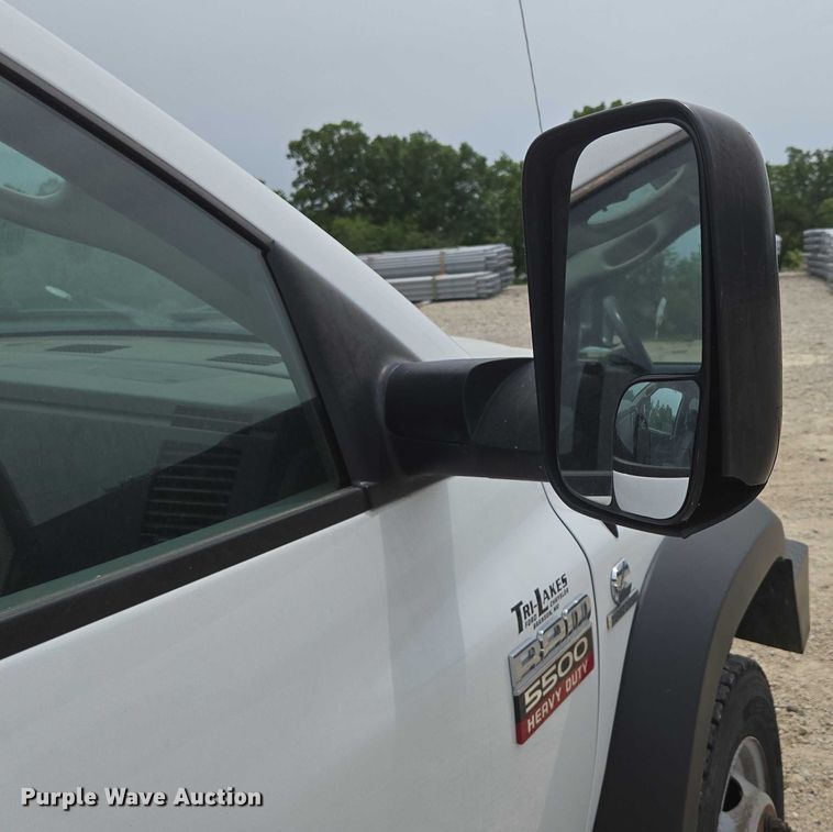 image for item ED1991 2010 Dodge Ram 5500 utility / service truck