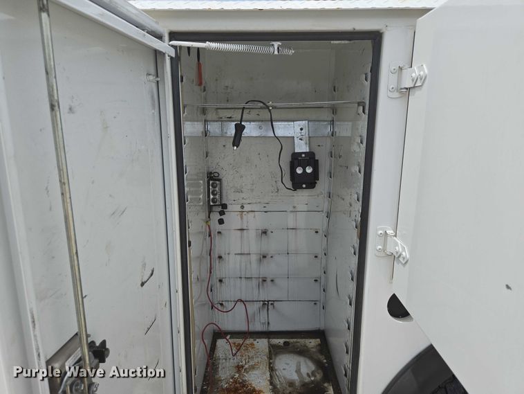 image for item ED1991 2010 Dodge Ram 5500 utility / service truck