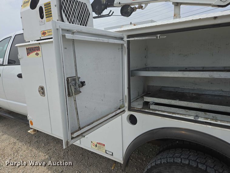 image for item ED1991 2010 Dodge Ram 5500 utility / service truck